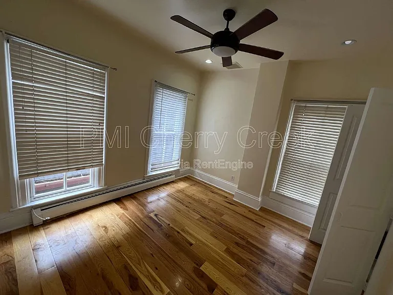 2545 Stout St — Photo 33