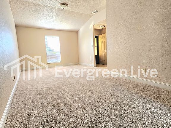 3rd image of 2322 Sandia Ct