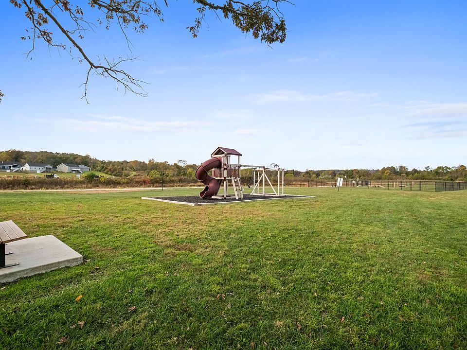 10 acre Community Park