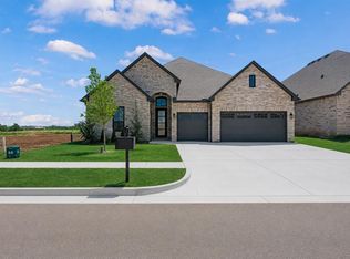 19400 S Country Dr, Edmond, OK 73012