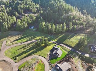 17 Husum St, White Salmon, WA 98672