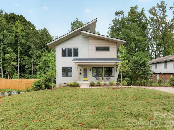 5151 Grafton Dr, Charlotte, NC 28215
