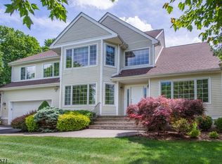 46 Ridge Dr, Montville, NJ 07045