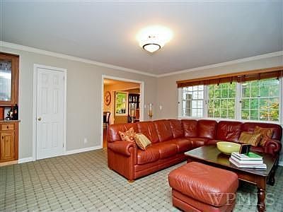 3rd image of 1 Black Birch Ln