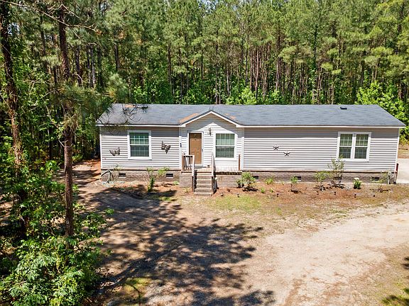2nd image of 1209 Railroad Dr.