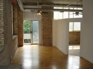 1528 S Wabash Ave APT 206, Chicago, IL 60605