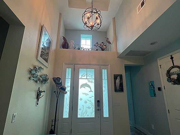 4th image of 121 Island Breeze Ave