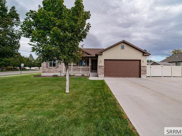 341 Oaktrail Dr, Rexburg, ID 83440