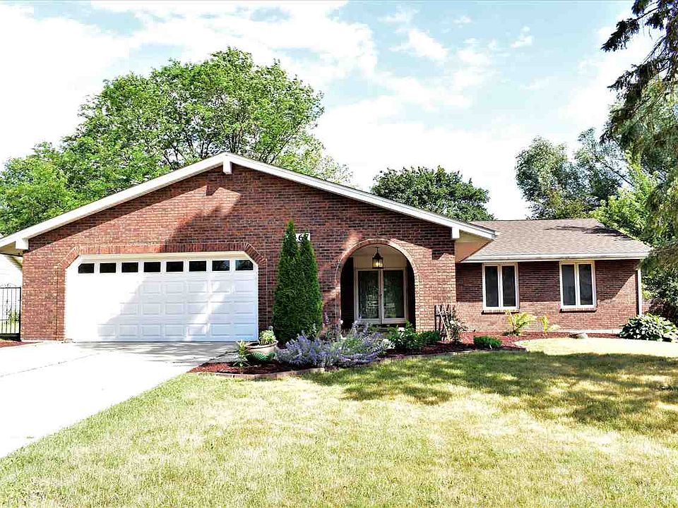 1st image of 3467 Montlake Dr