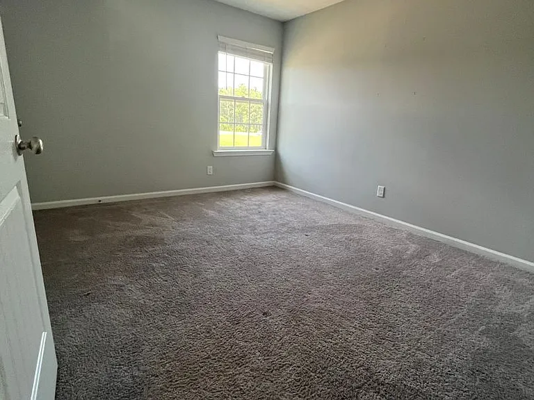 1338 Talmadge Rd — Photo 8