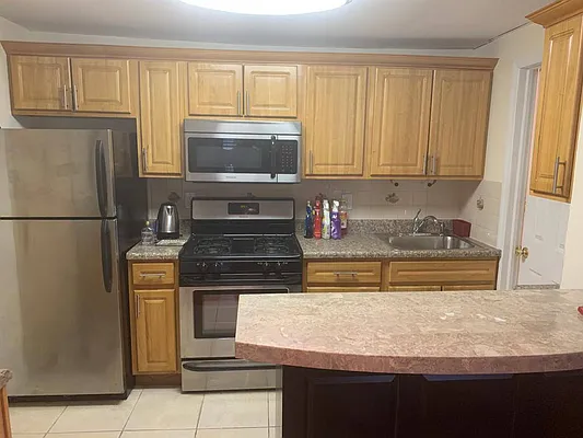 Rented by Spire Group | media 11