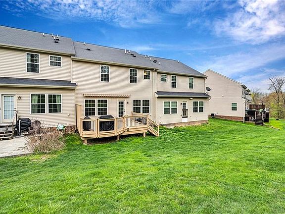3rd image of 86 Kensington Dr