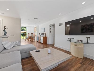 4100 Crystal Lake Dr APT 101, Pompano Beach, FL, 33064