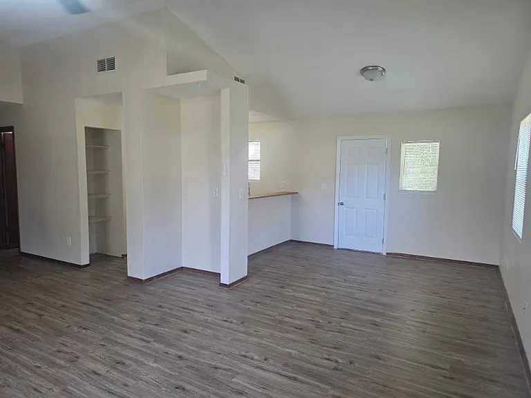 128 Eliam Rd — Photo 3