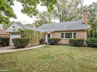 435 Linden St, Winnetka, IL 60093