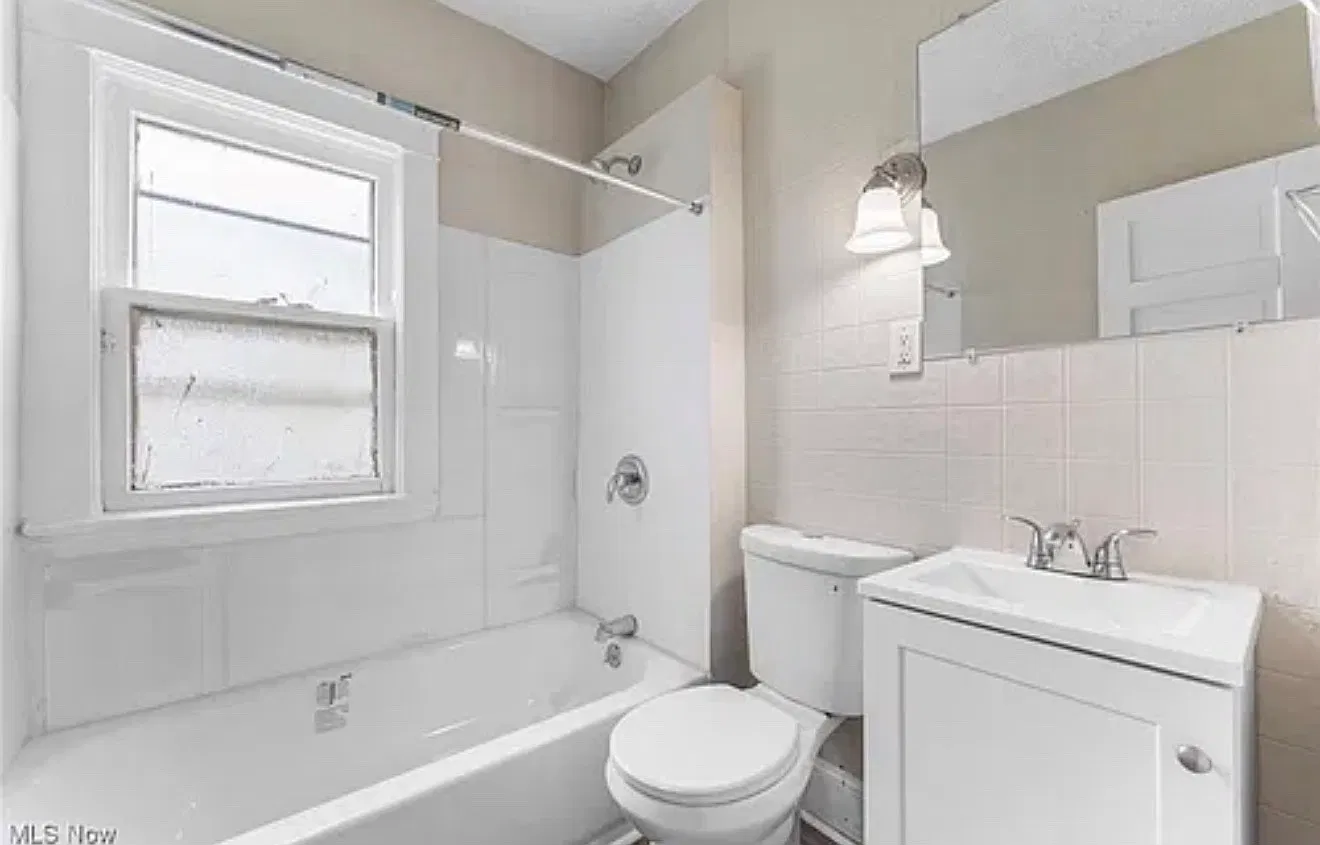 2 bed, 1000 sqft, $900 — Photo 4