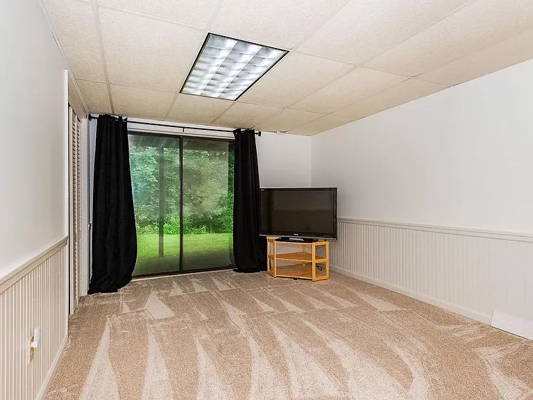 35 Balmoral Dr #35 — Photo 30