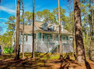 59111 Pine Bay Ln, Lacombe, LA 70445
