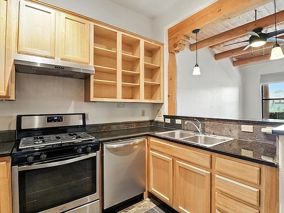 4th image of 1405 Vegas Verdes Dr #128