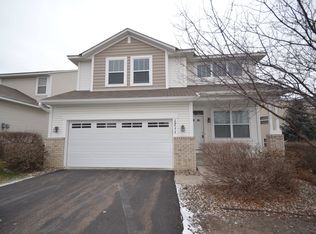 1711 Prescott Ln, Chaska, MN 55318