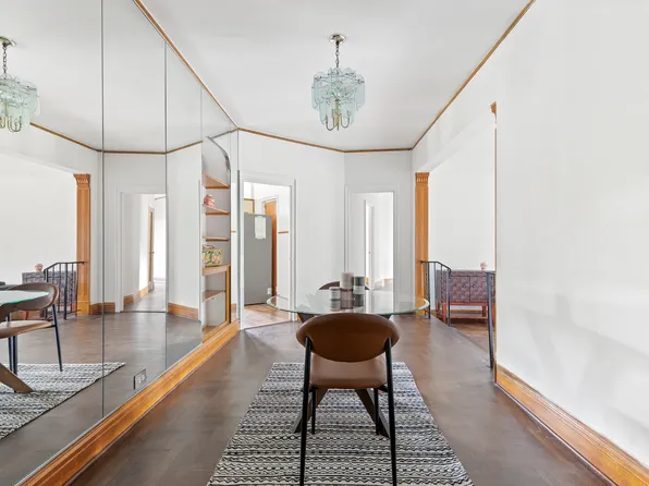 675 Walton Avenue image 3 of 8