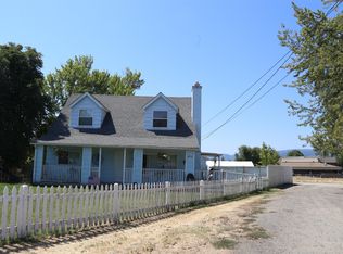 2735 Merriman Rd, Medford, OR 97501