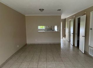 7250 Hilburn Rd APT 2D, Pensacola, FL 32504