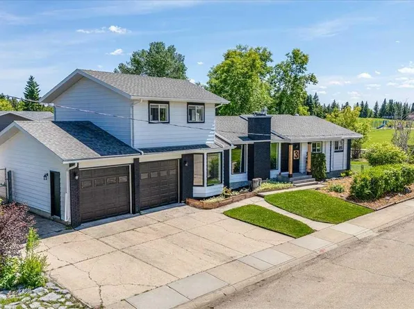3 W Armstrong Close, Red Deer, AB T4R 1C6