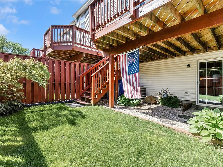 5621 Queen Anne Ct — Photo 42