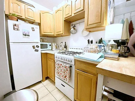 Rented by Manhattan Spaces | media 10