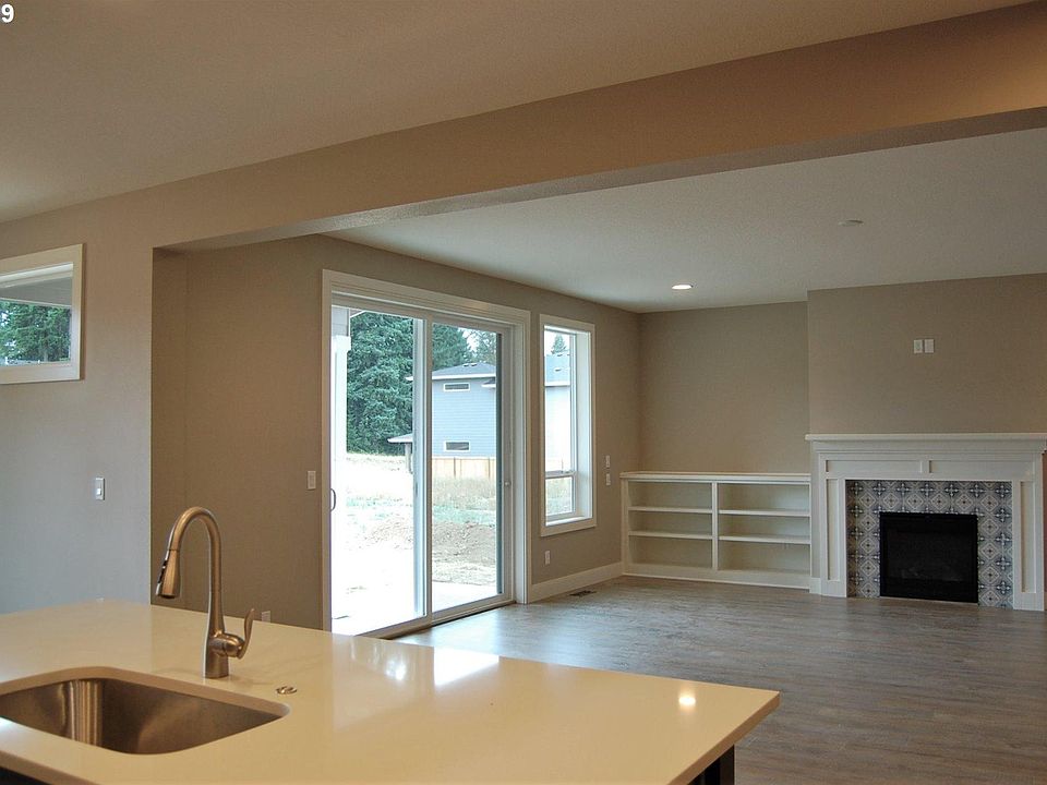2nd image of 11441 SE Hidalgo Ct
