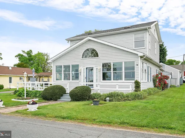 106 Bay Blvd, Earleville, MD 21919