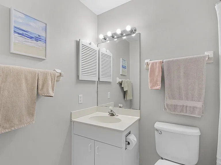 12131 Summergate Cir #203 — Photo 18