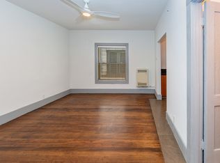 237 Linden Ave #A, Long Beach, CA 90802