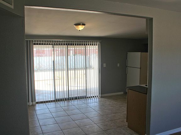 5th image of 8334 E Louise Dr