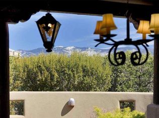 4 Primrose Cir, Santa Fe, NM 87506