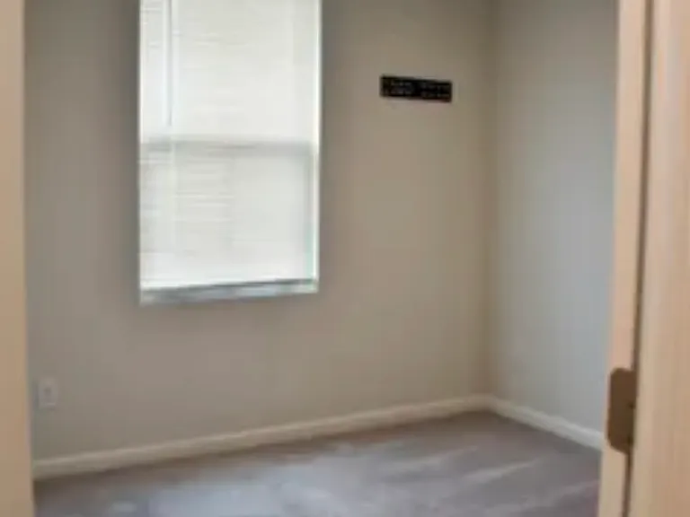 2935 Winterberry Dr #31 — Photo 9
