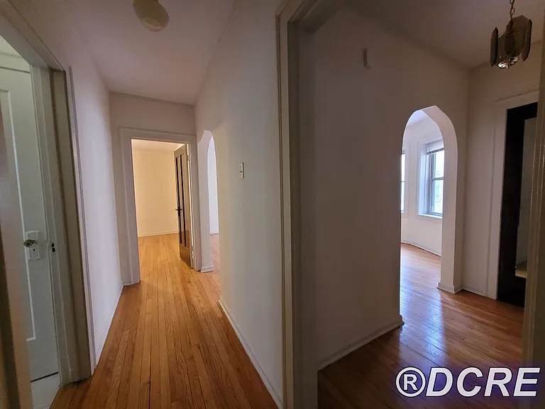 6020 N Navarre Ave #1F — Photo 5