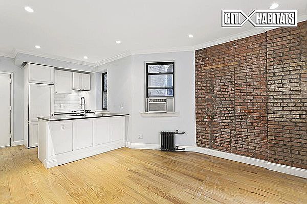 1st image of 268 Elizabeth St APT 7