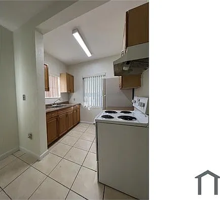 202 SW 17th Ct — Photo 4