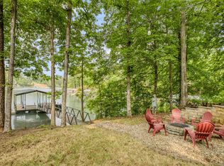 19/19A Hidden Falls Dr, West Union, SC 29696