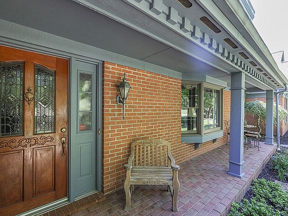 2nd image of 7809 Cedar Glen Way