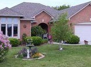 615 Leah Way, Greenwood, IN