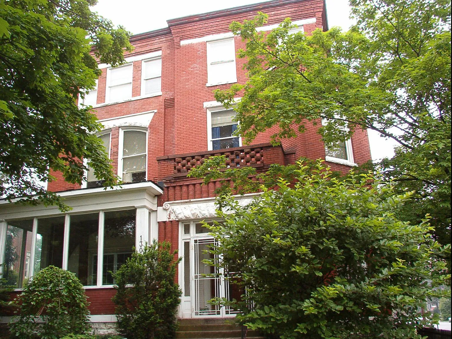 2 bed, 1580 sqft, $1,300 — Photo 3