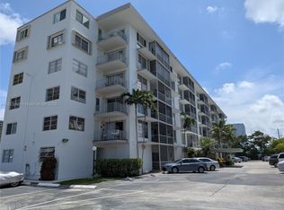 1750 NE 115th St APT 605, Miami, FL 33181