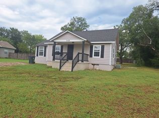 502 W Walnut St N, Collinsville, OK 74021