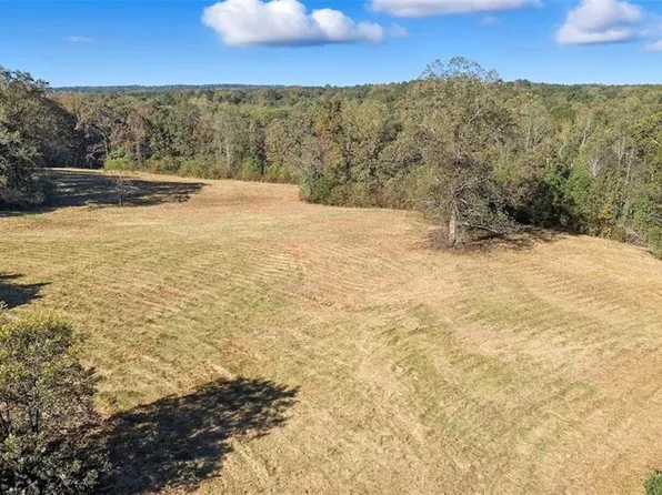 1075 Davis Rd #1, Carrollton, GA 30116