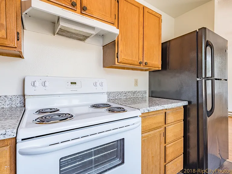 3421-3439 SW 125th Ave — Photo 8