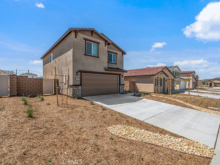 30547 Operetta St — Photo 3