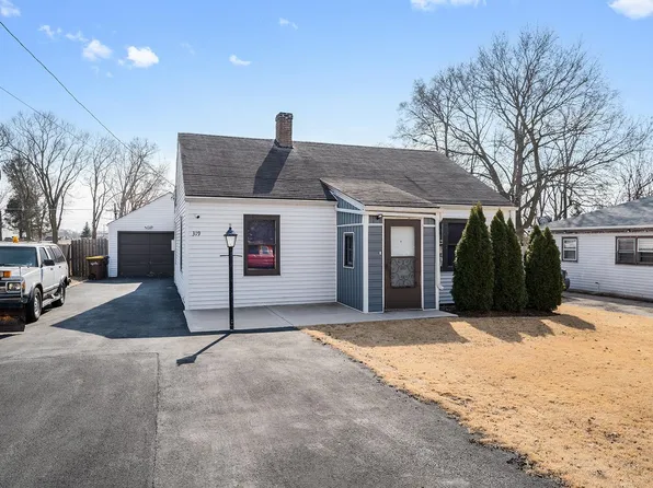 319 Sawyer Rd, Rockford, IL 61109